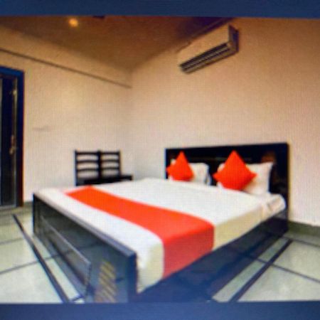 Allāhābād Junction Hotel O Prayag Villa מראה חיצוני תמונה