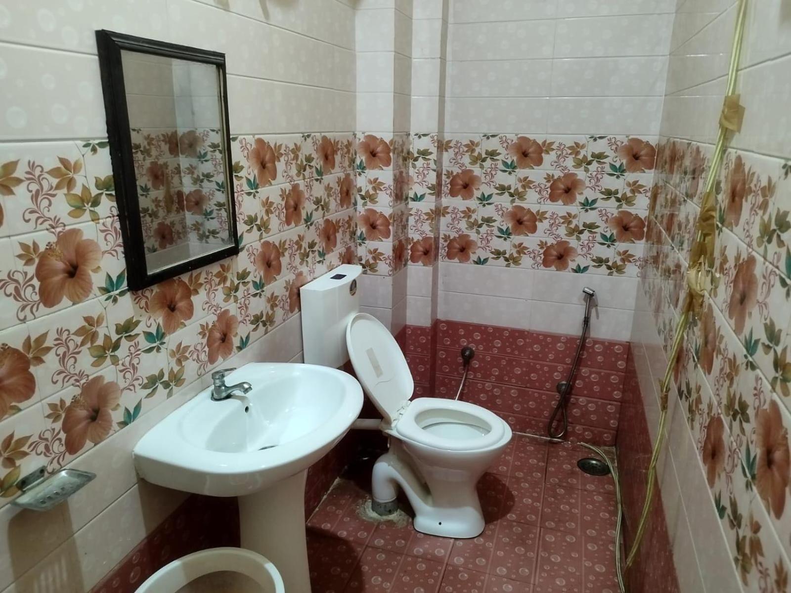 Allāhābād Junction Hotel O Prayag Villa מראה חיצוני תמונה